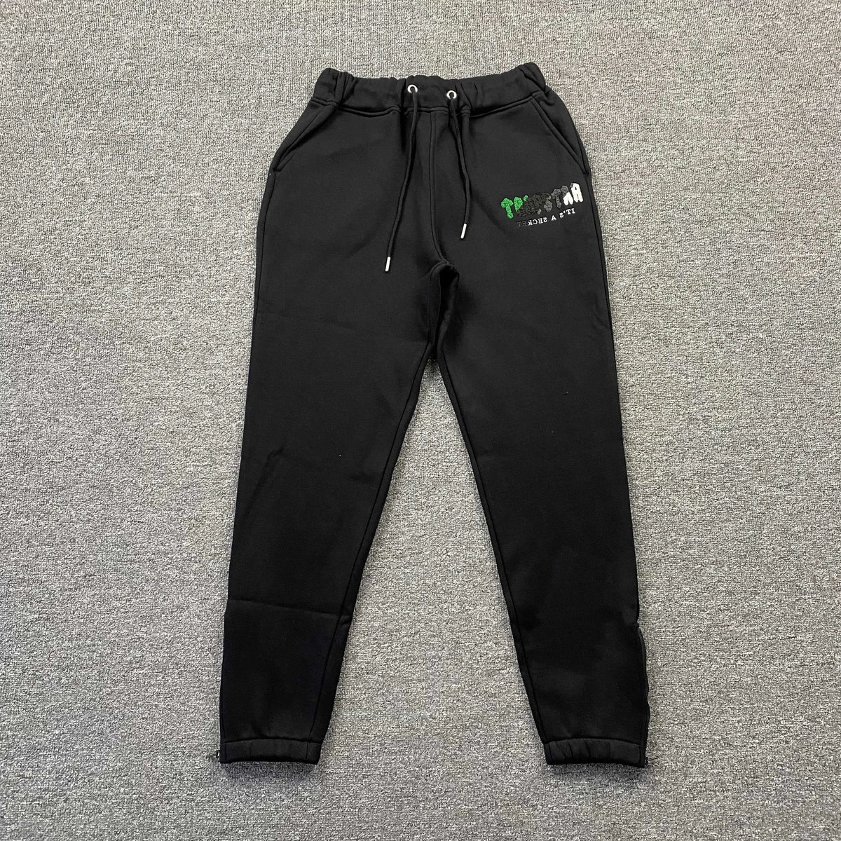 Conjunto Trapstar Chenille Decoded Negro Verde