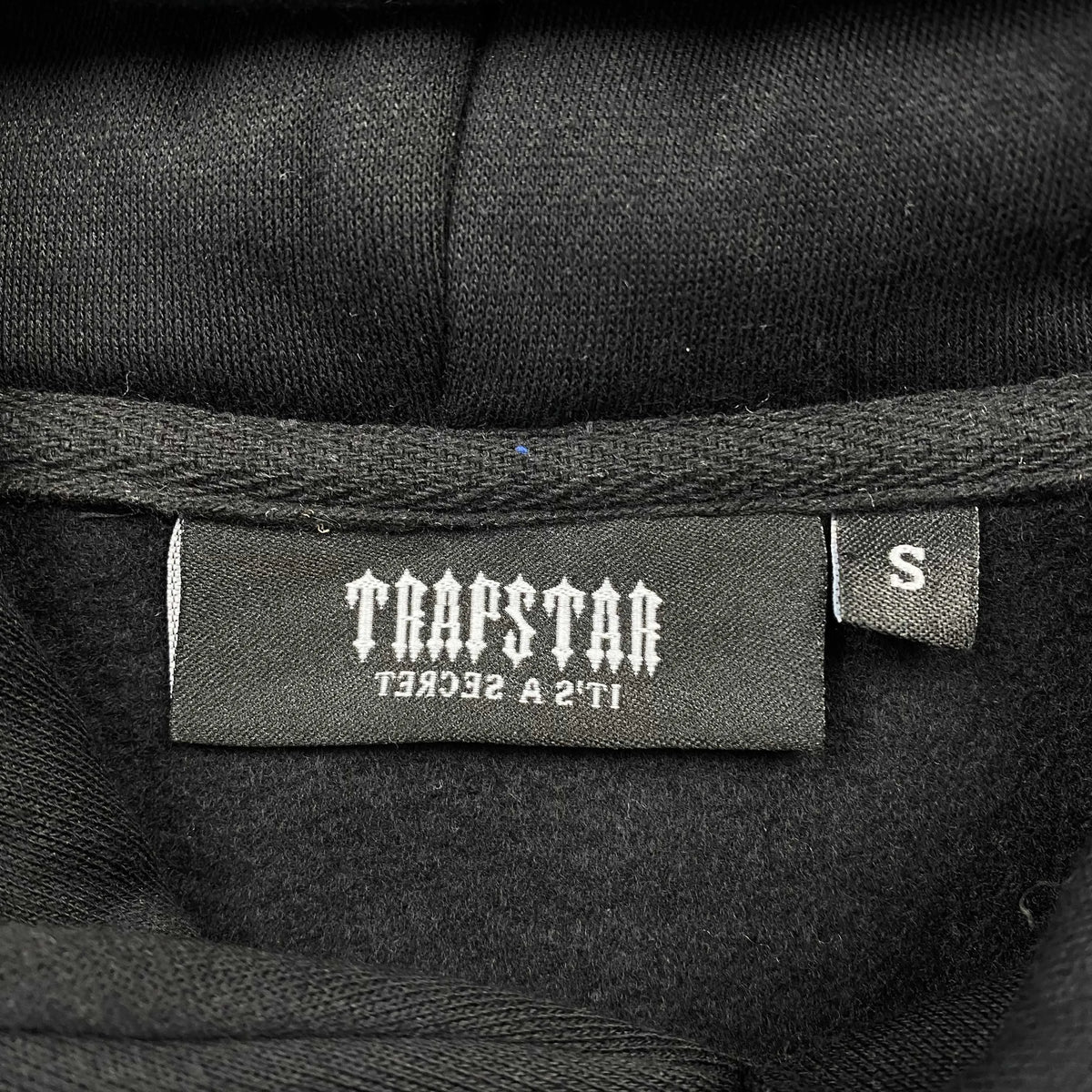 Conjunto Trapstar Chenille Decoded Negro Verde