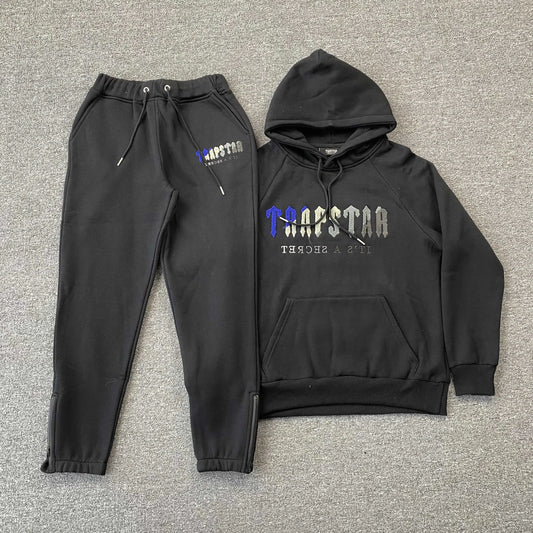 Conjunto Trapstar Chenille Decoded Negro Hielo