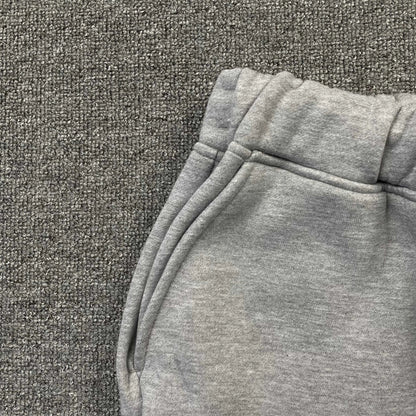 Conjunto Trapstar Chenille Decoded Gris Verde