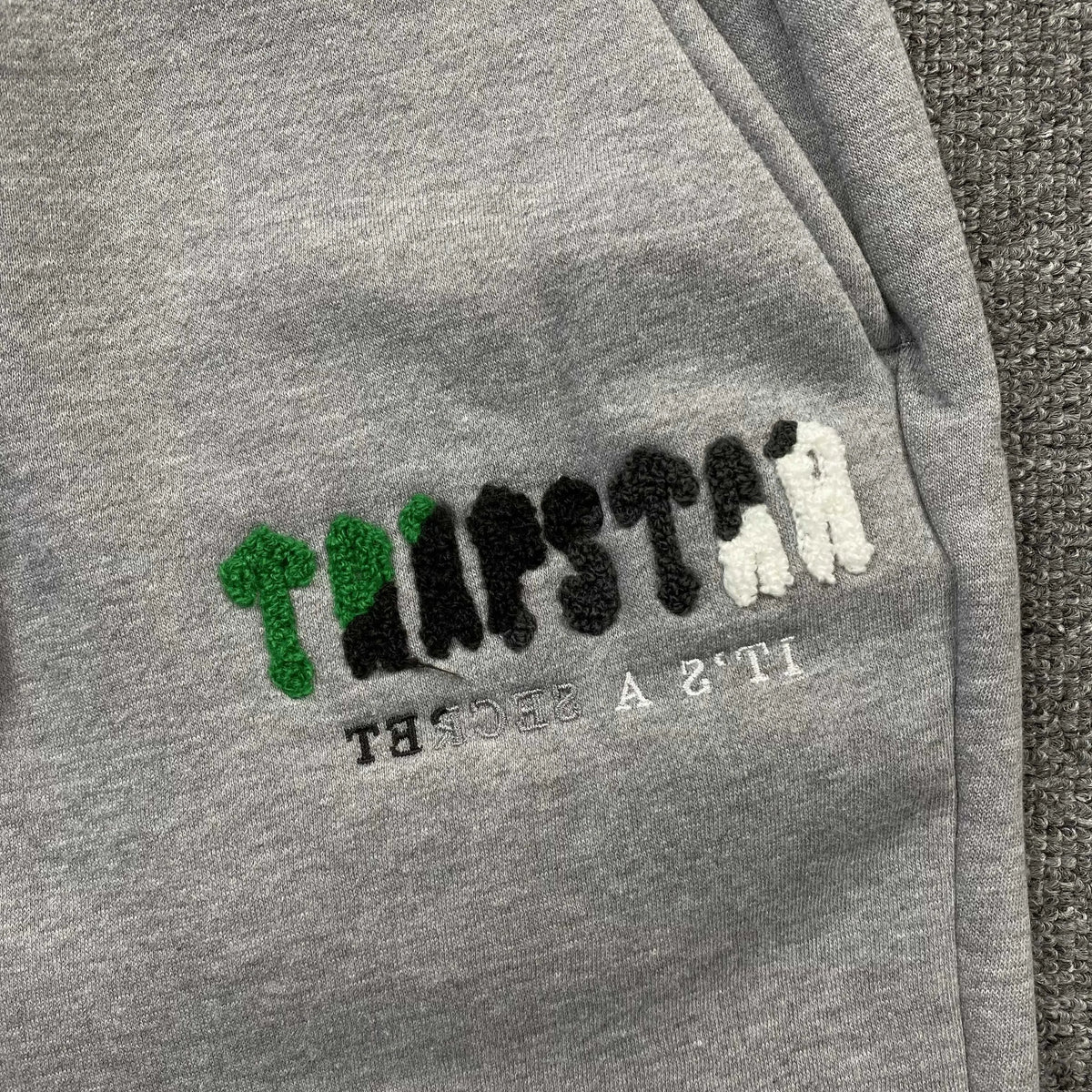 Conjunto Trapstar Chenille Decoded Gris Verde