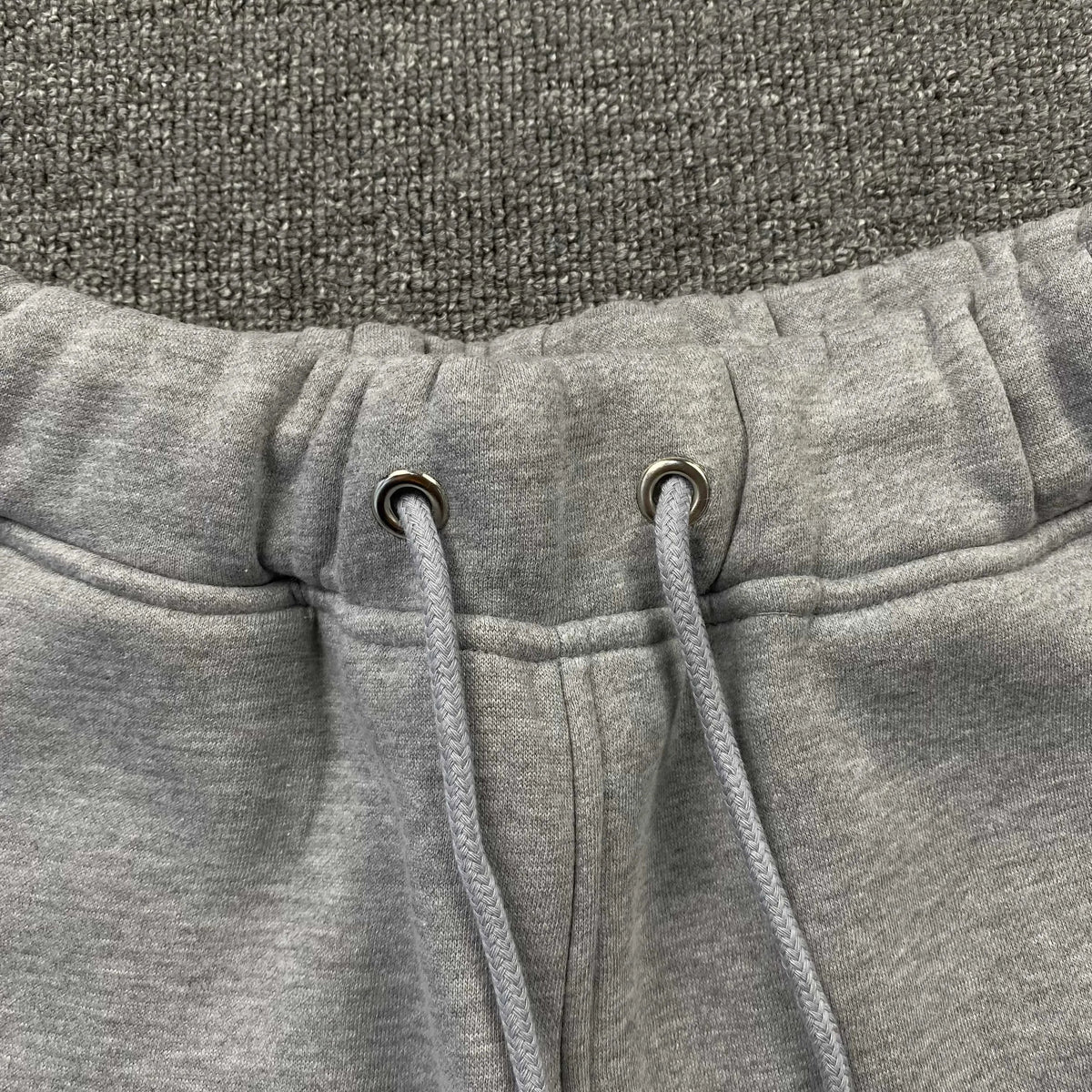 Conjunto Trapstar Chenille Decoded Gris Verde