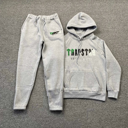 Conjunto Trapstar Chenille Decoded Gris Verde