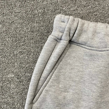 Conjunto Trapstar Chenille Decoded Gris Hielo