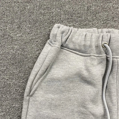 Conjunto Trapstar Chenille Decoded Gris Hielo
