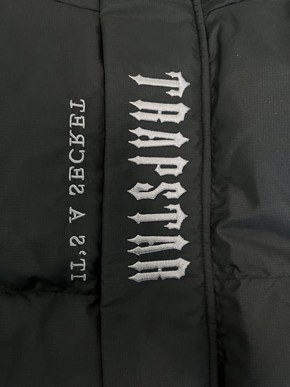 Campera Trapstar Decoded Hooded 2.0 Puffer Negra