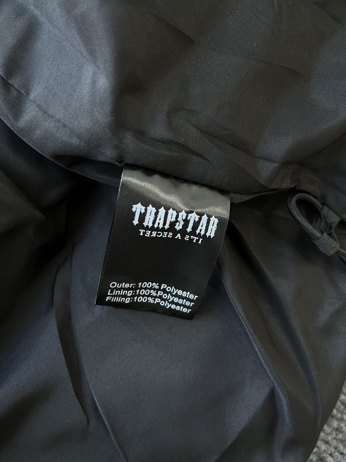 Campera Trapstar Hyperdrive Detachable Hooded Puffer Negra