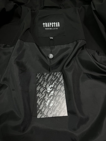Campera Trapstar Hyperdrive Technical Puffer Negra