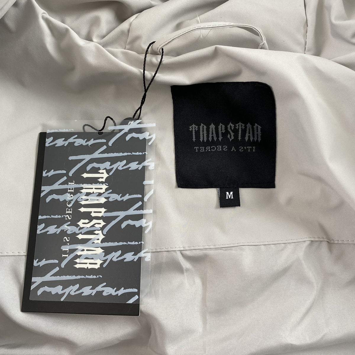 Campera Trapstar Hyperdrive Technical Puffer Gris