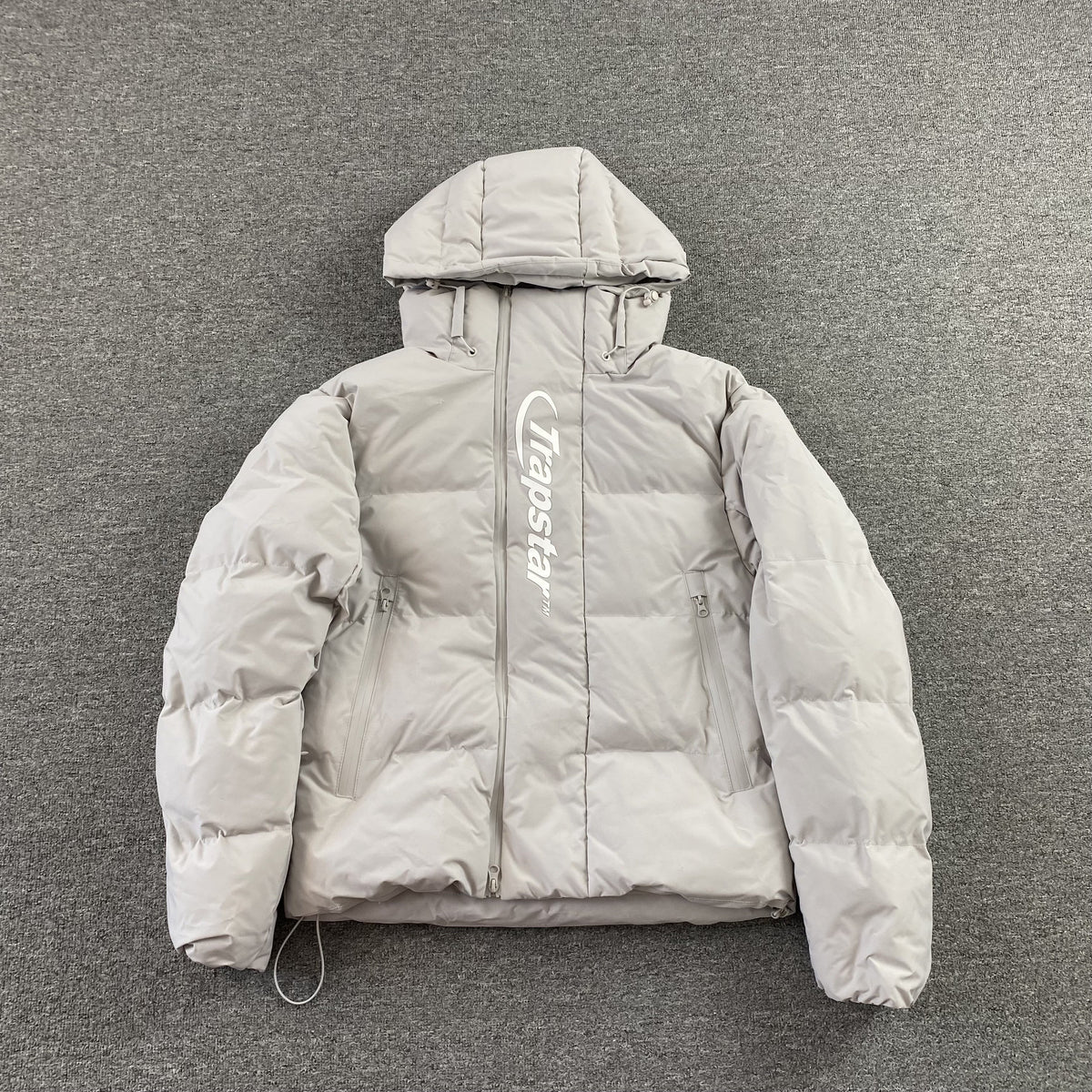 Campera Trapstar Hyperdrive Technical Puffer Gris