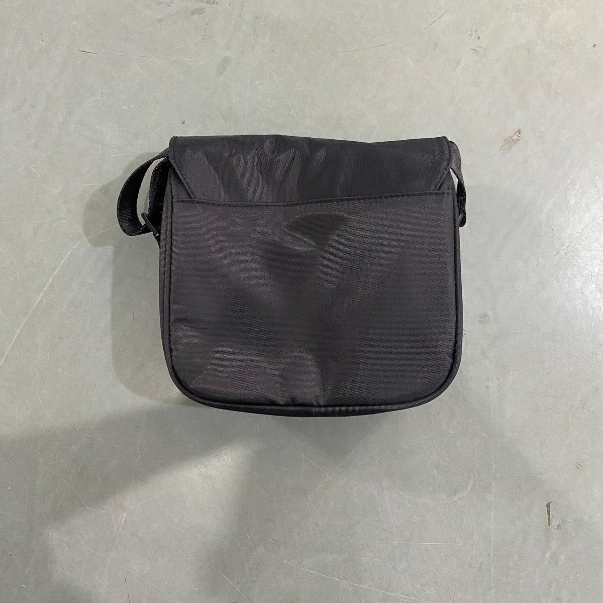 Morral Trapstar Irongate 1.0 Crossbody Negro Verde
