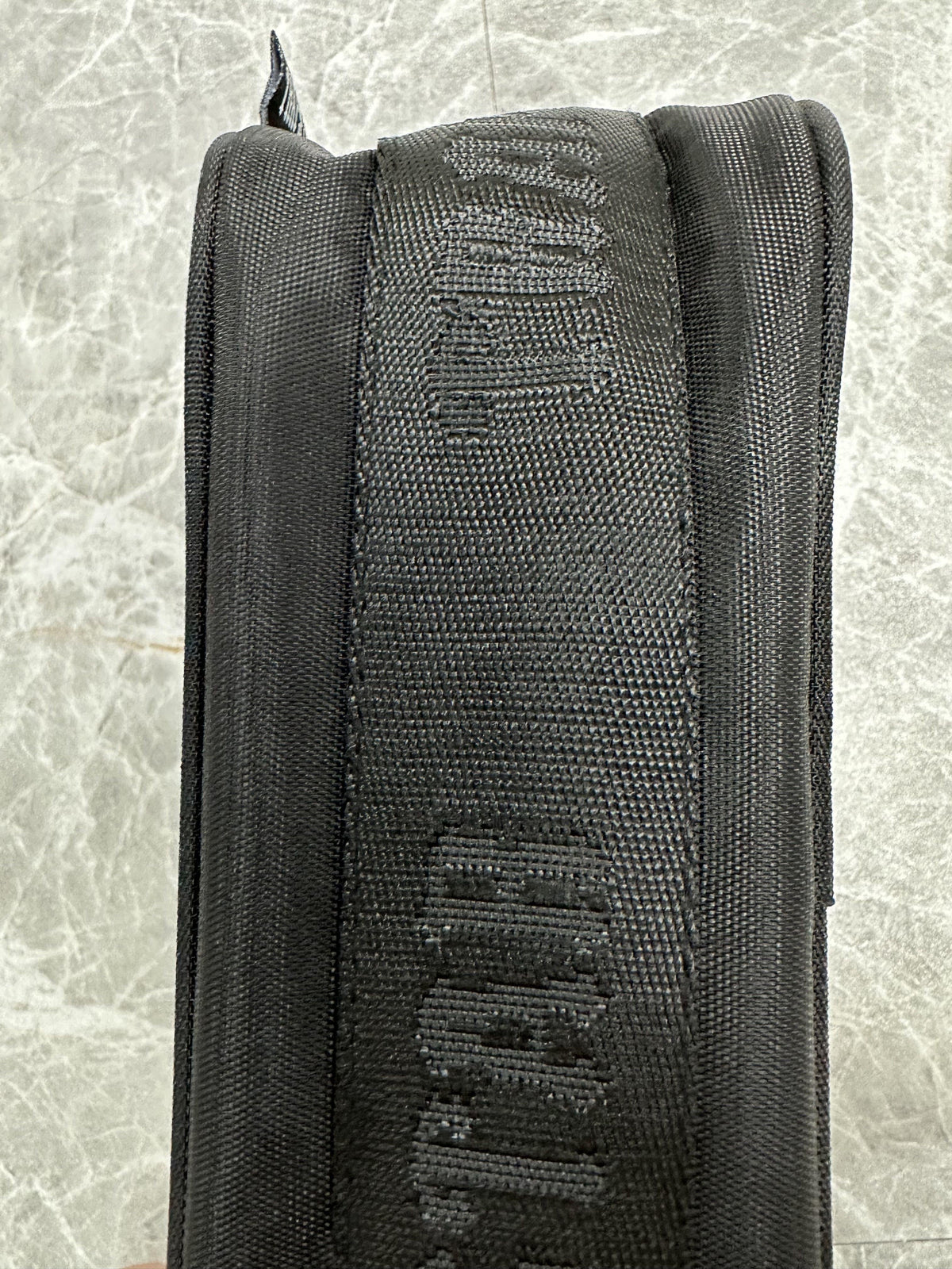 Morral Trapstar Irongate 1.0 Crossbody Negro Azul