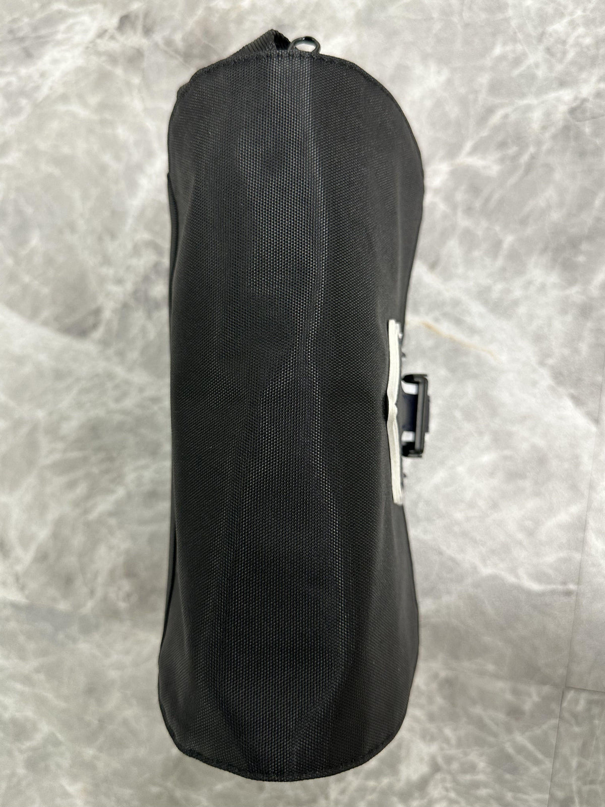 Morral Trapstar Irongate 1.0 Crossbody Negro Azul