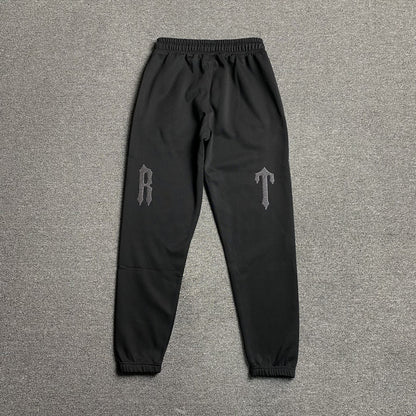 Conjunto Trapstar Irongate Arch Chenille 2.0 Negro