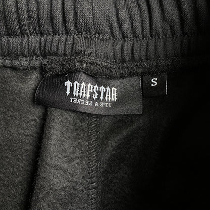 Conjunto Trapstar Irongate Arch Chenille 2.0 Negro
