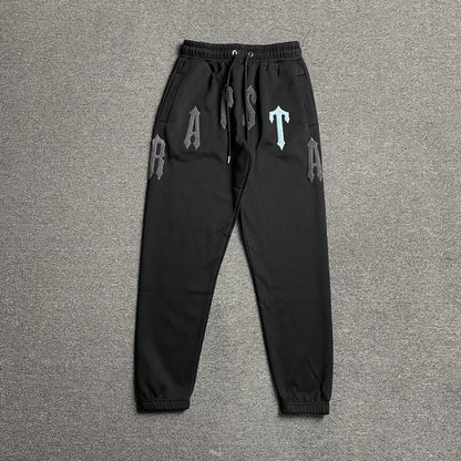 Conjunto Trapstar Irongate Arch Chenille 2.0 Negro