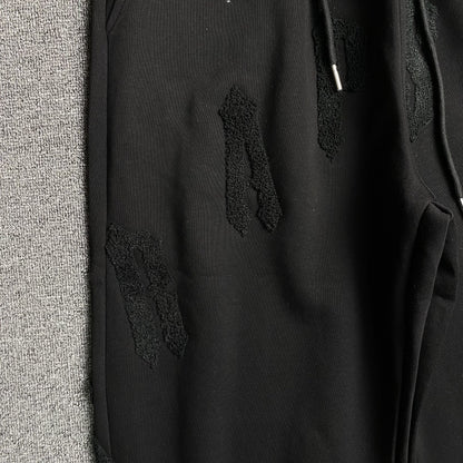 Conjunto Trapstar Irongate Arch Chenille 2.0 Negro