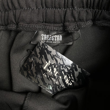 Conjunto Trapstar Irongate Arch Chenille 2.0 Negro