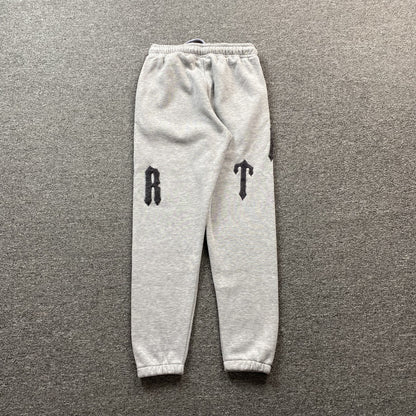 Conjunto Trapstar Irongate Arch Chenille 2.0 Gris