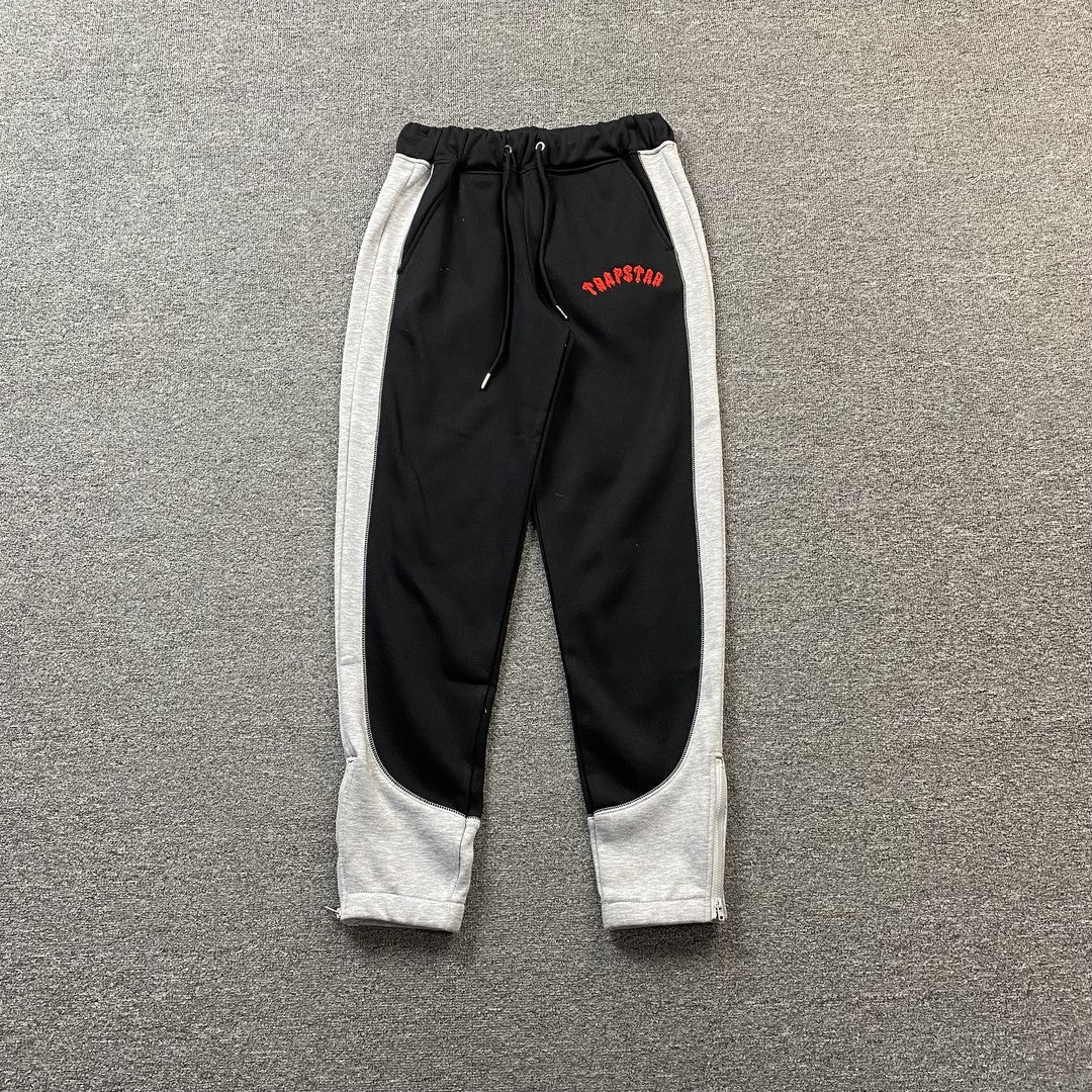 Conjunto Trapstar Irongate Arch Chenille Negro