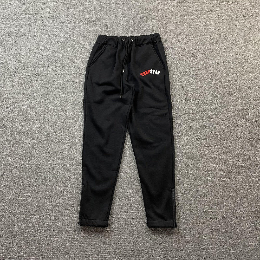 Conjunto Trapstar Irongate Arch Chenille Negro