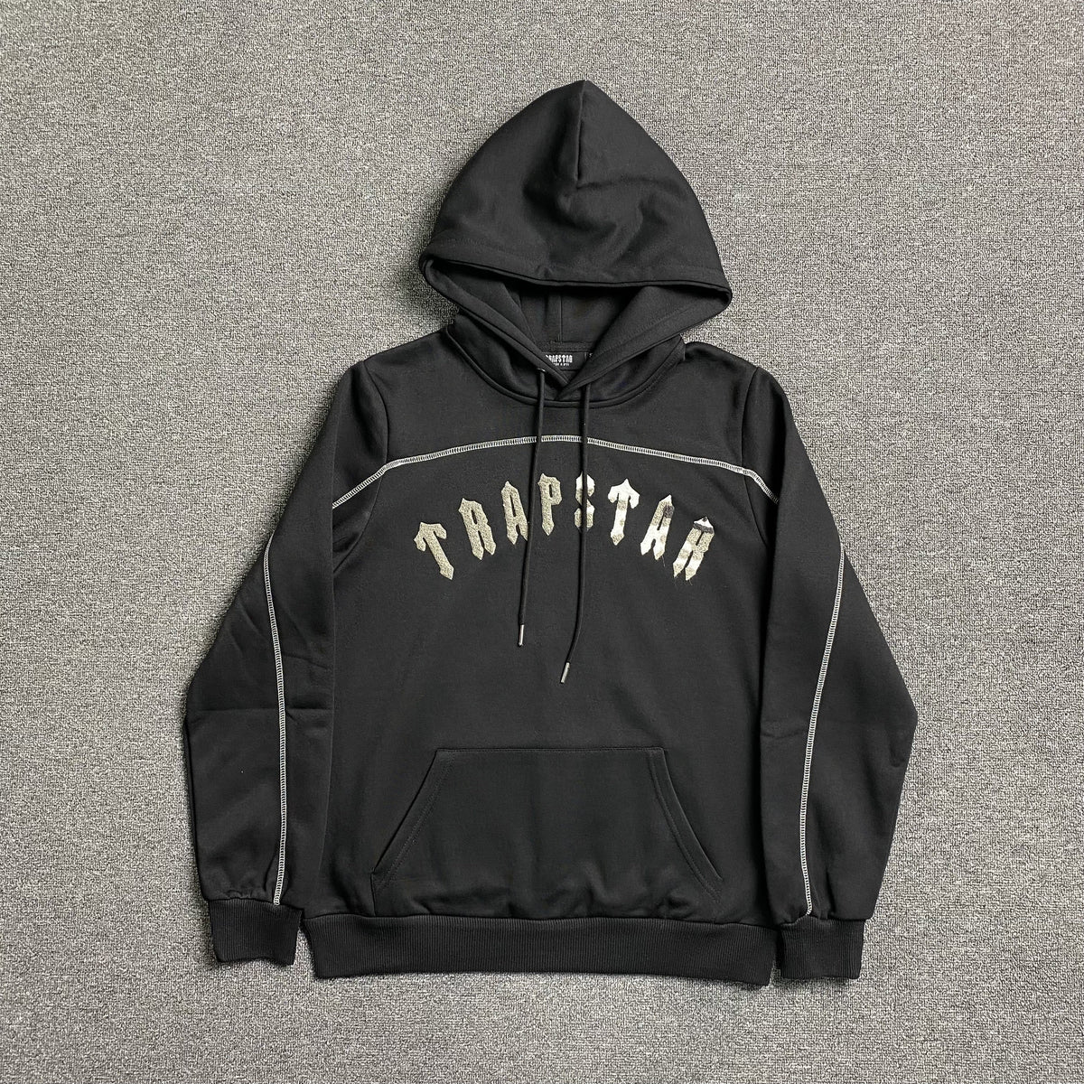 Conjunto Trapstar Irongate Arch Chenille Negro
