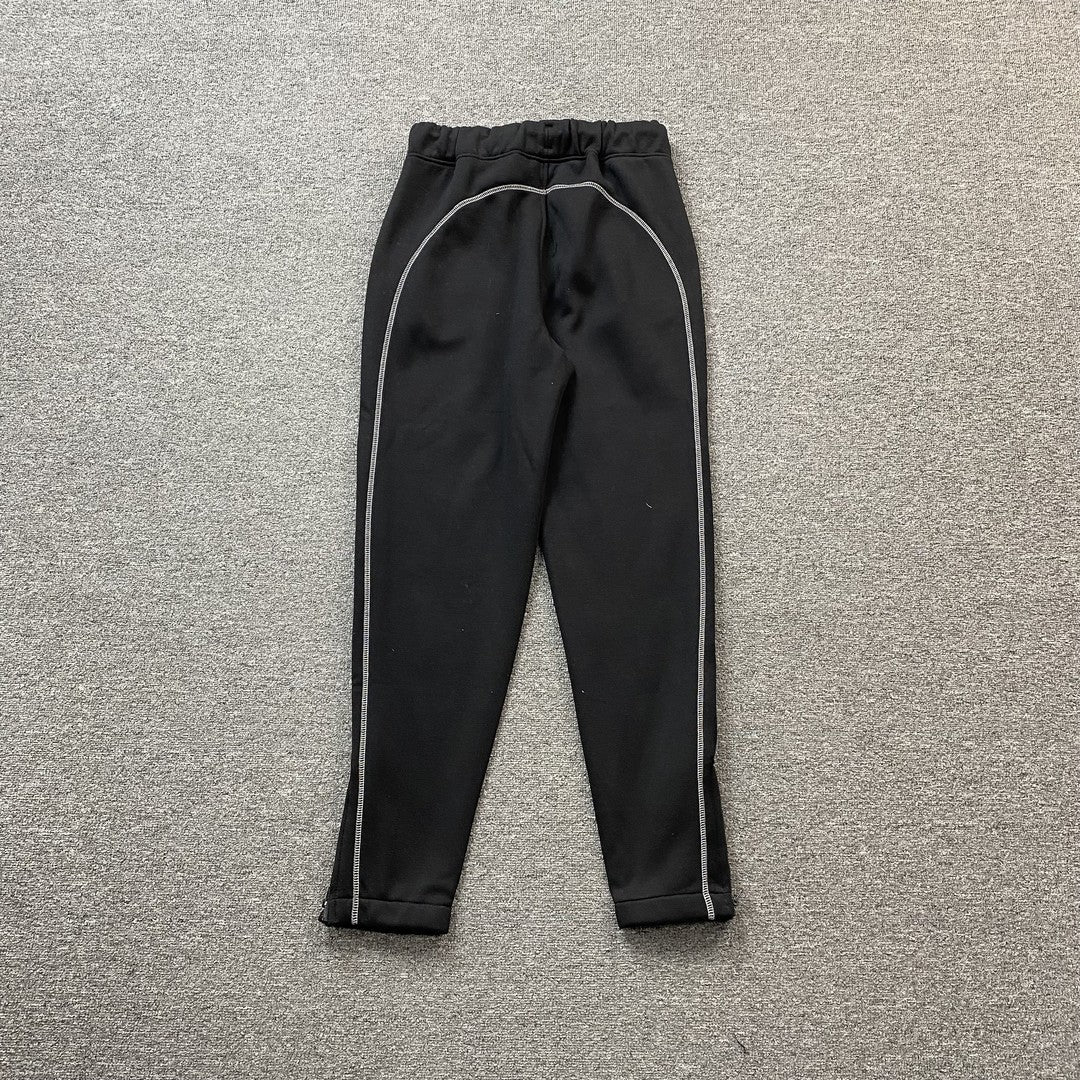 Conjunto Trapstar Irongate Arch Chenille Negro