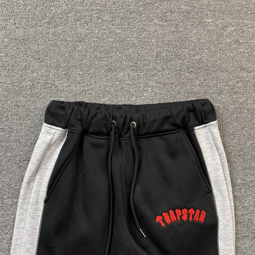 Conjunto Trapstar Irongate Arch Chenille Negro
