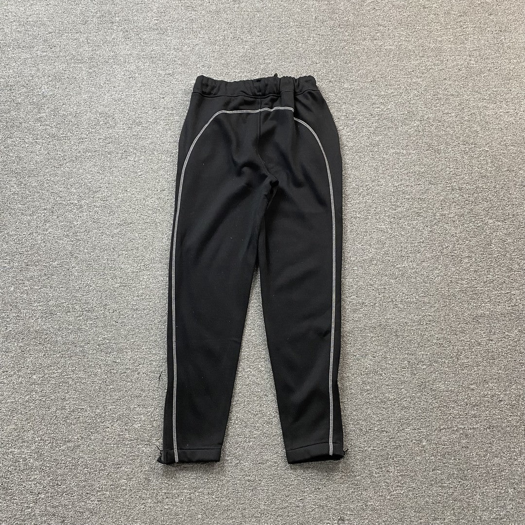 Conjunto Trapstar Irongate Arch Chenille Negro