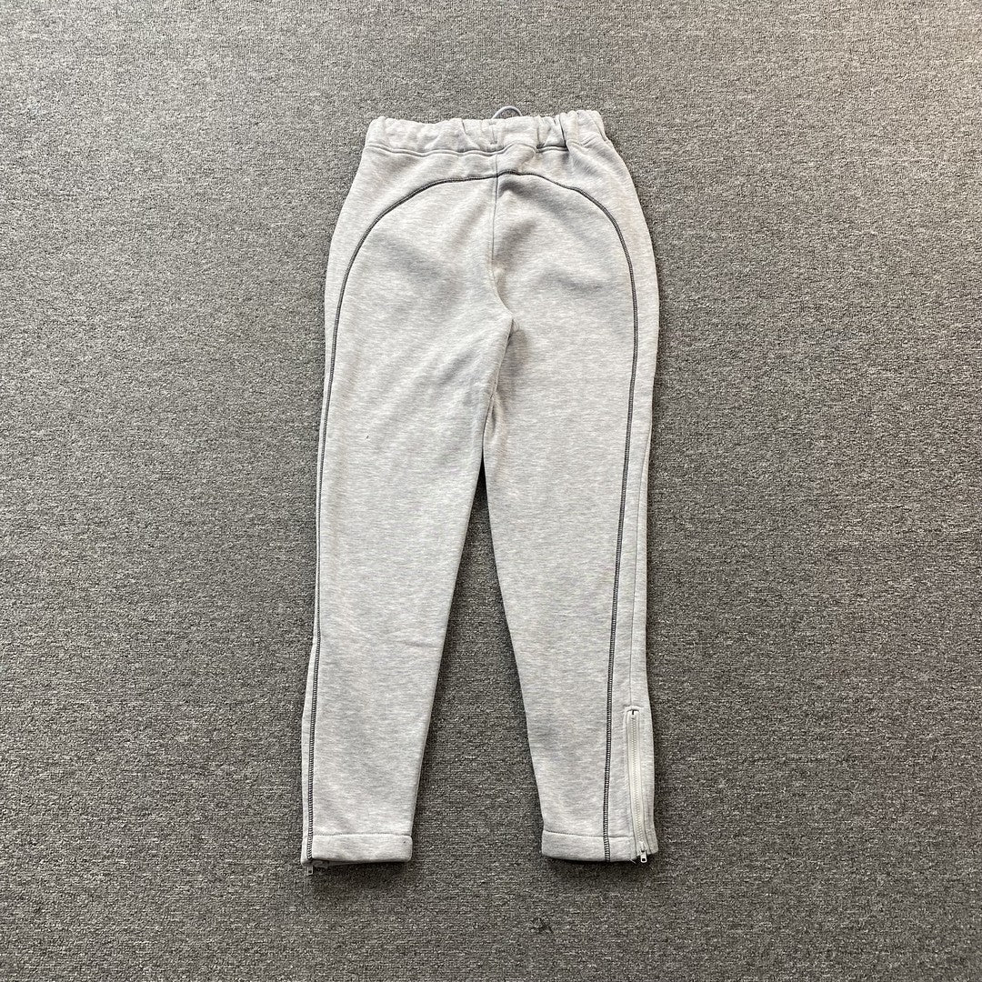 Conjunto Trapstar Irongate Arch Chenille Gris