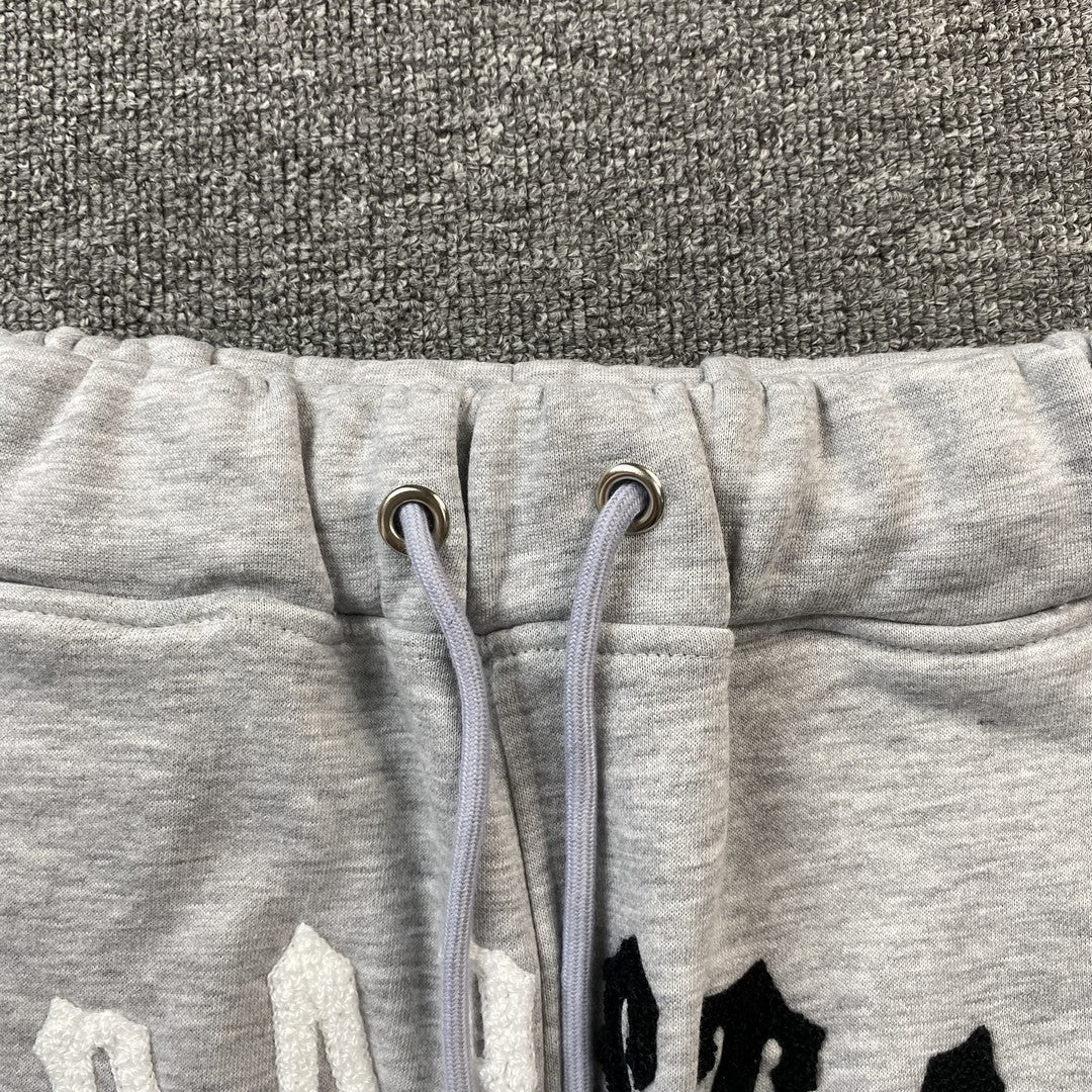 Conjunto Trapstar Irongate Arch Chenille Gris