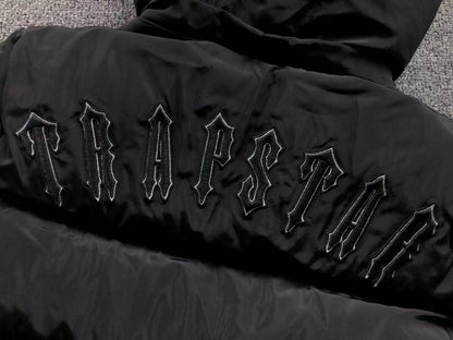 Campera Trapstar Irongate Detachable Hooded Puffer Negra