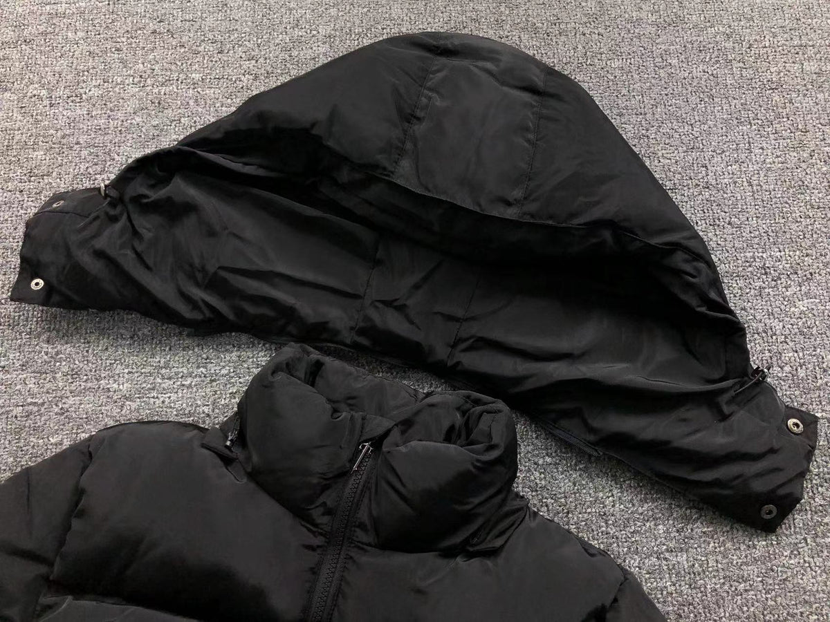 Campera Trapstar Irongate Detachable Hooded Puffer Negra