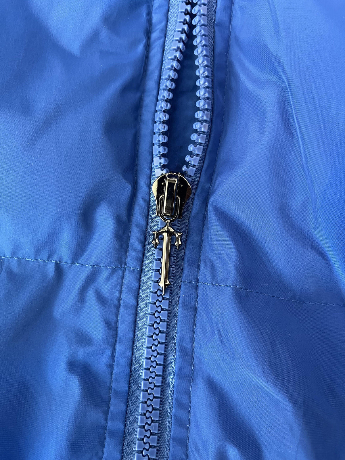 Campera Trapstar Irongate Detachable Hooded Puffer Azul