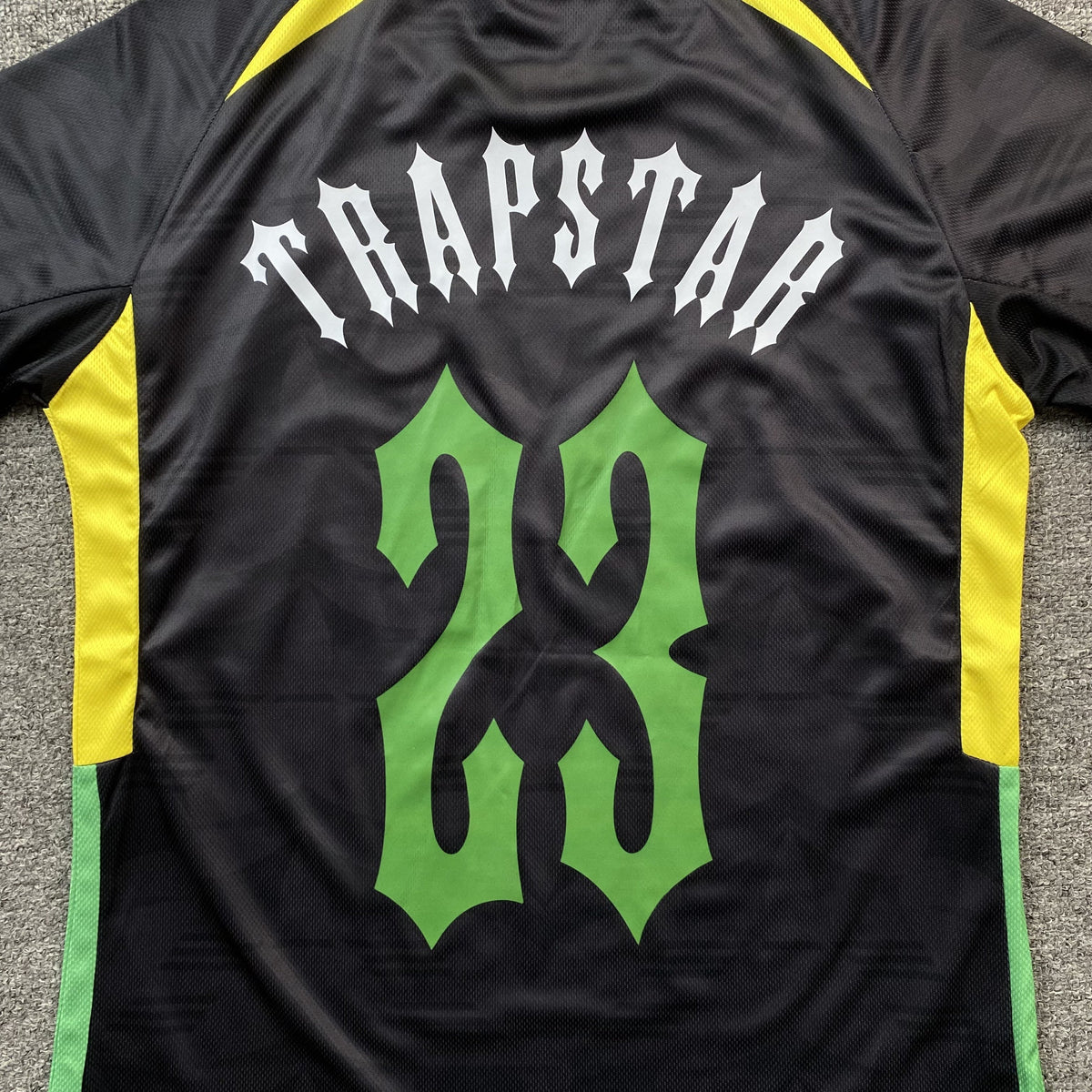 Camiseta Trapstar Irongate Negra