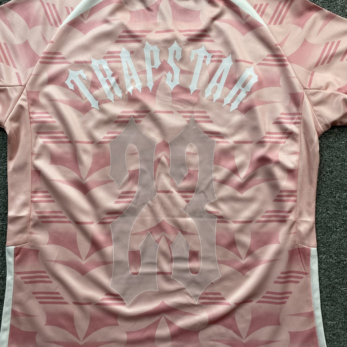 Camiseta Trapstar Irongate Rosa