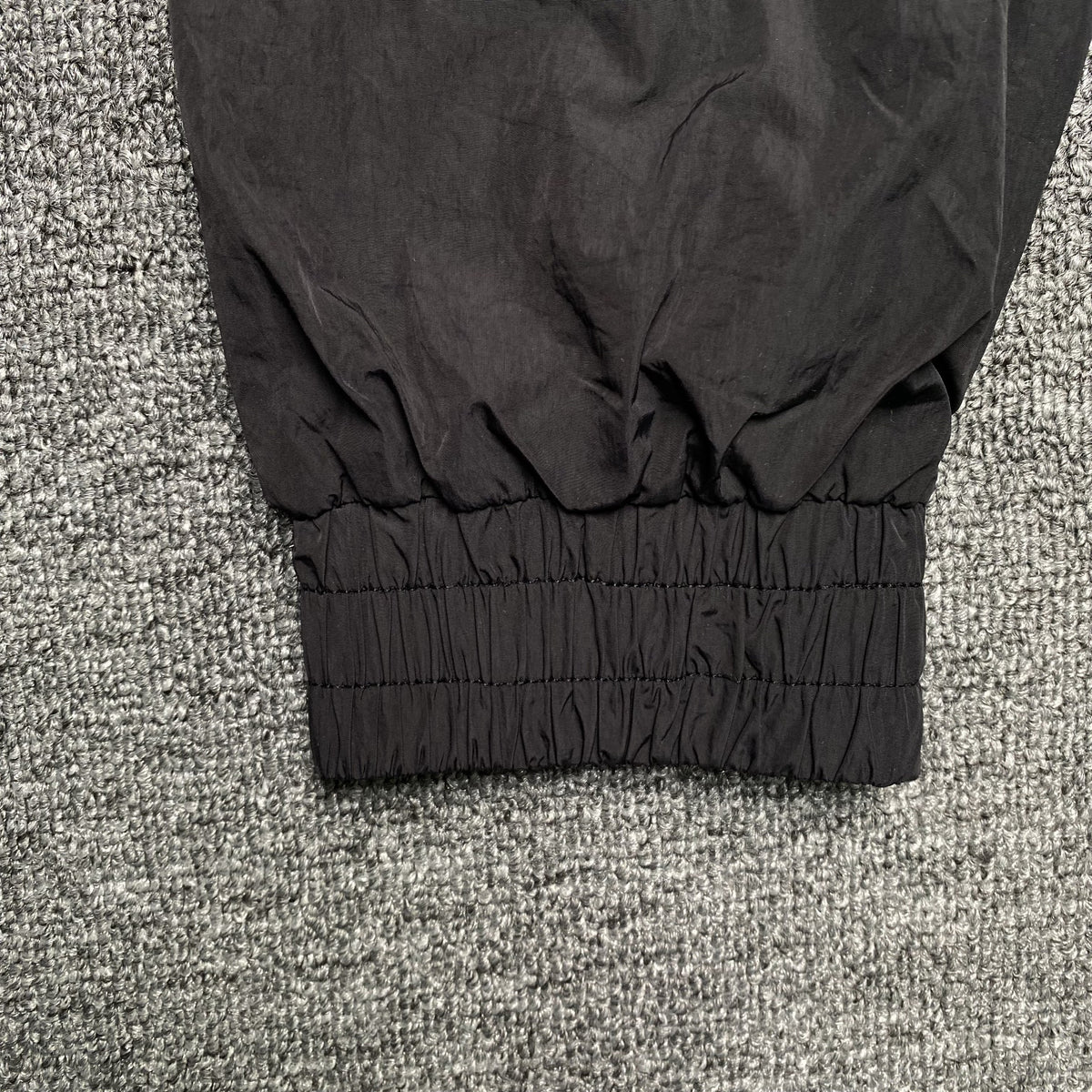 Conjunto Trapstar Irongate Shell 2.0 Negro