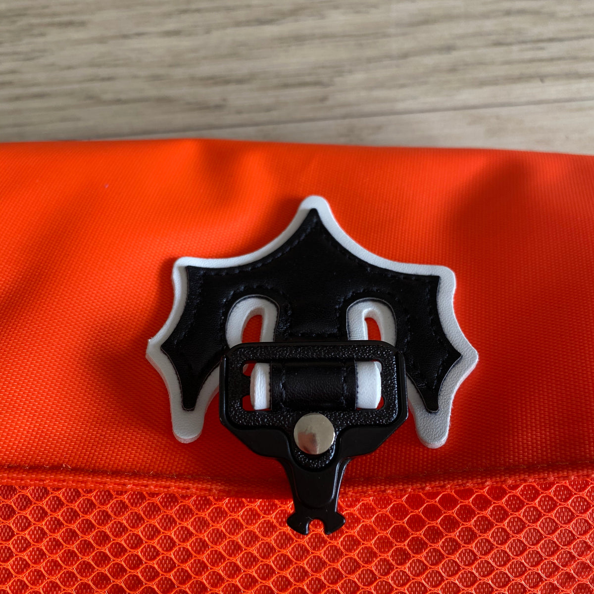 Morral Trapstar Irongate T Crossbody Naranja