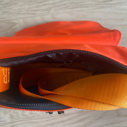 Morral Trapstar Irongate T Crossbody Naranja