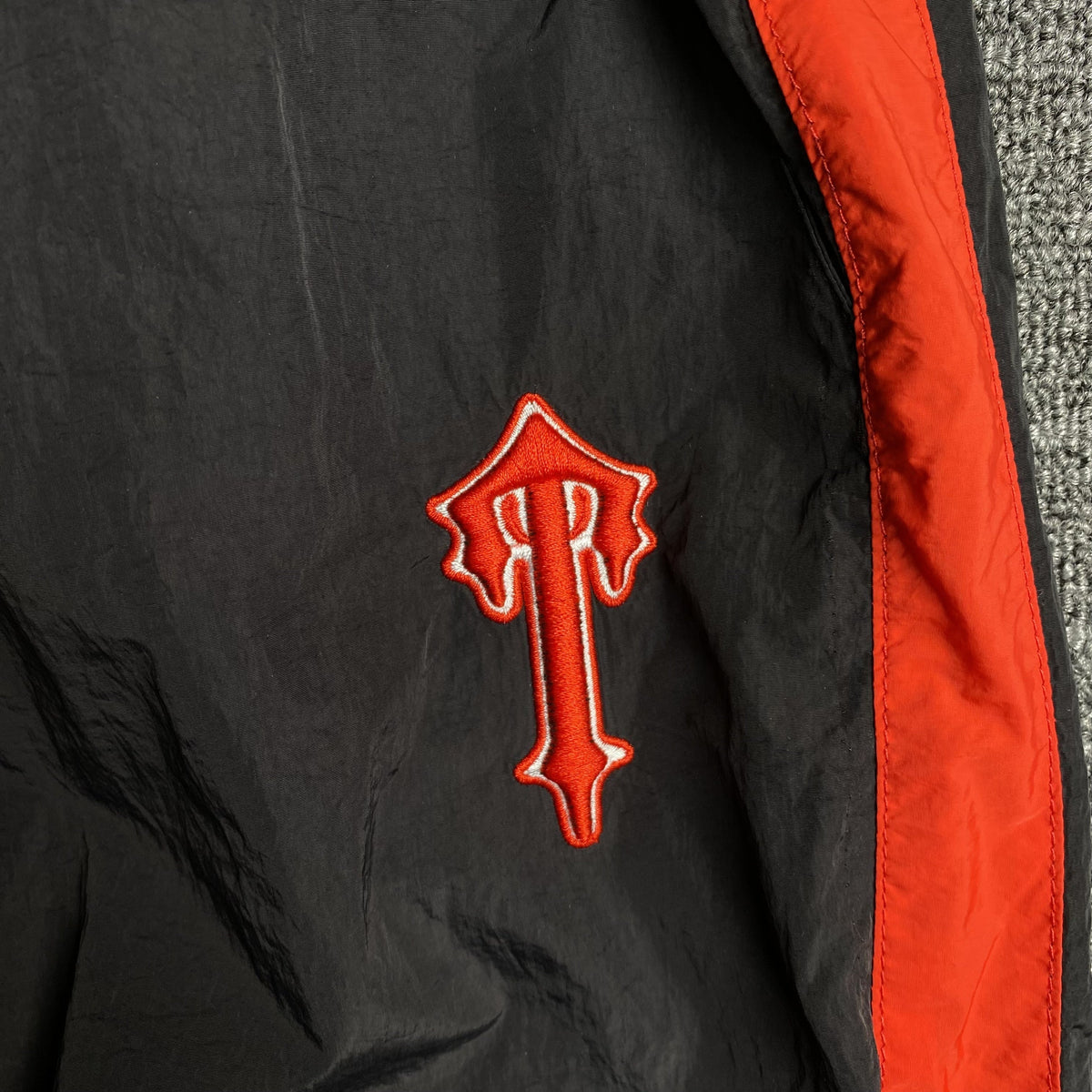 Conjunto Trapstar Irongate T Negro