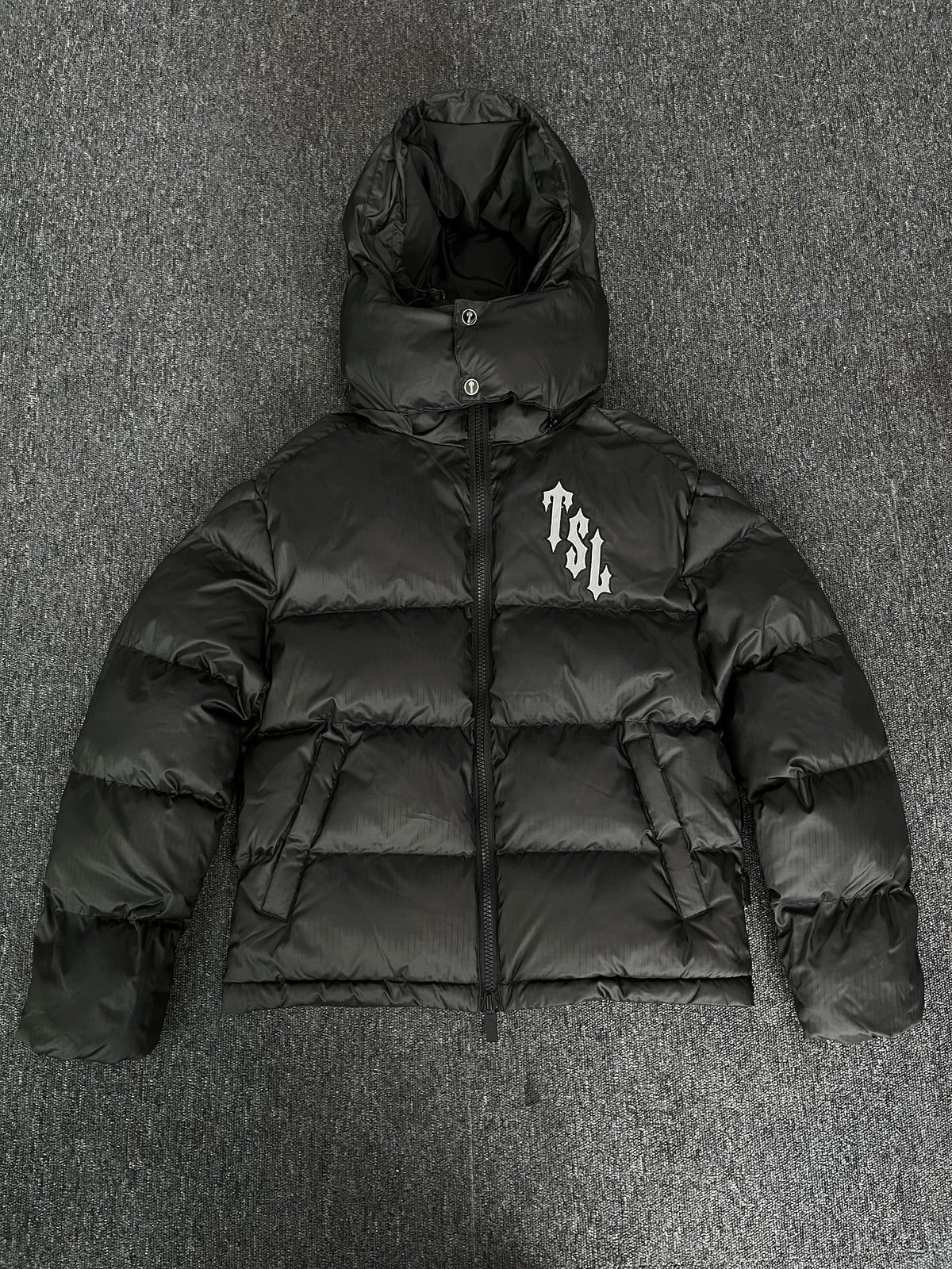 Campera Trapstar Shooters Hooded Puffer Negra