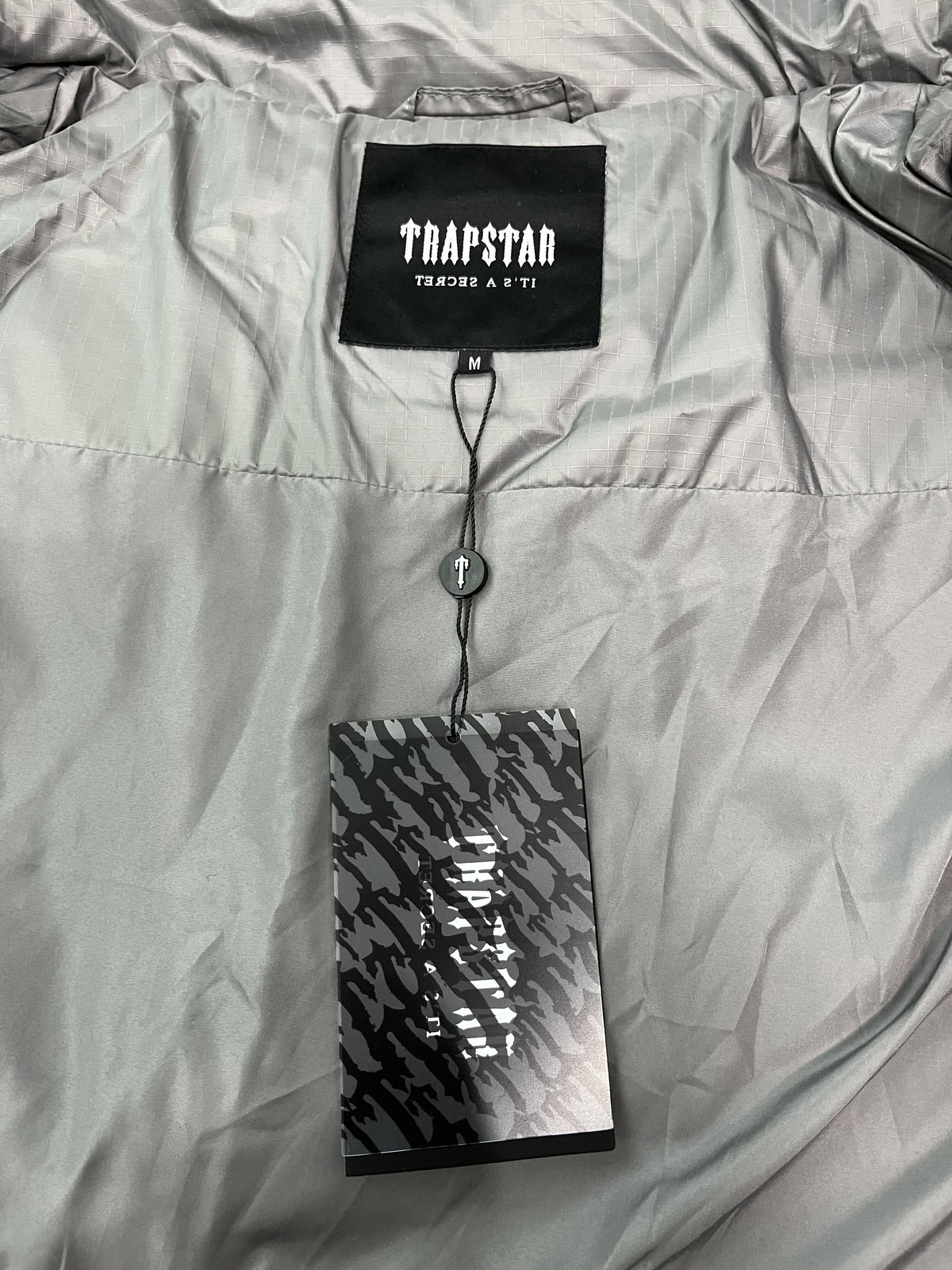 Campera Trapstar Shooters Hooded Puffer Gris