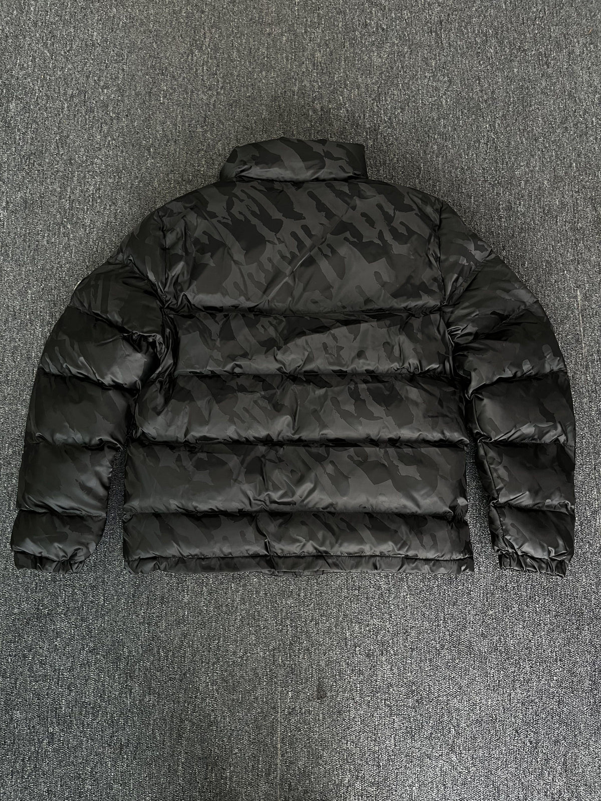 Campera Trapstar T Jacquard Puffer Negra