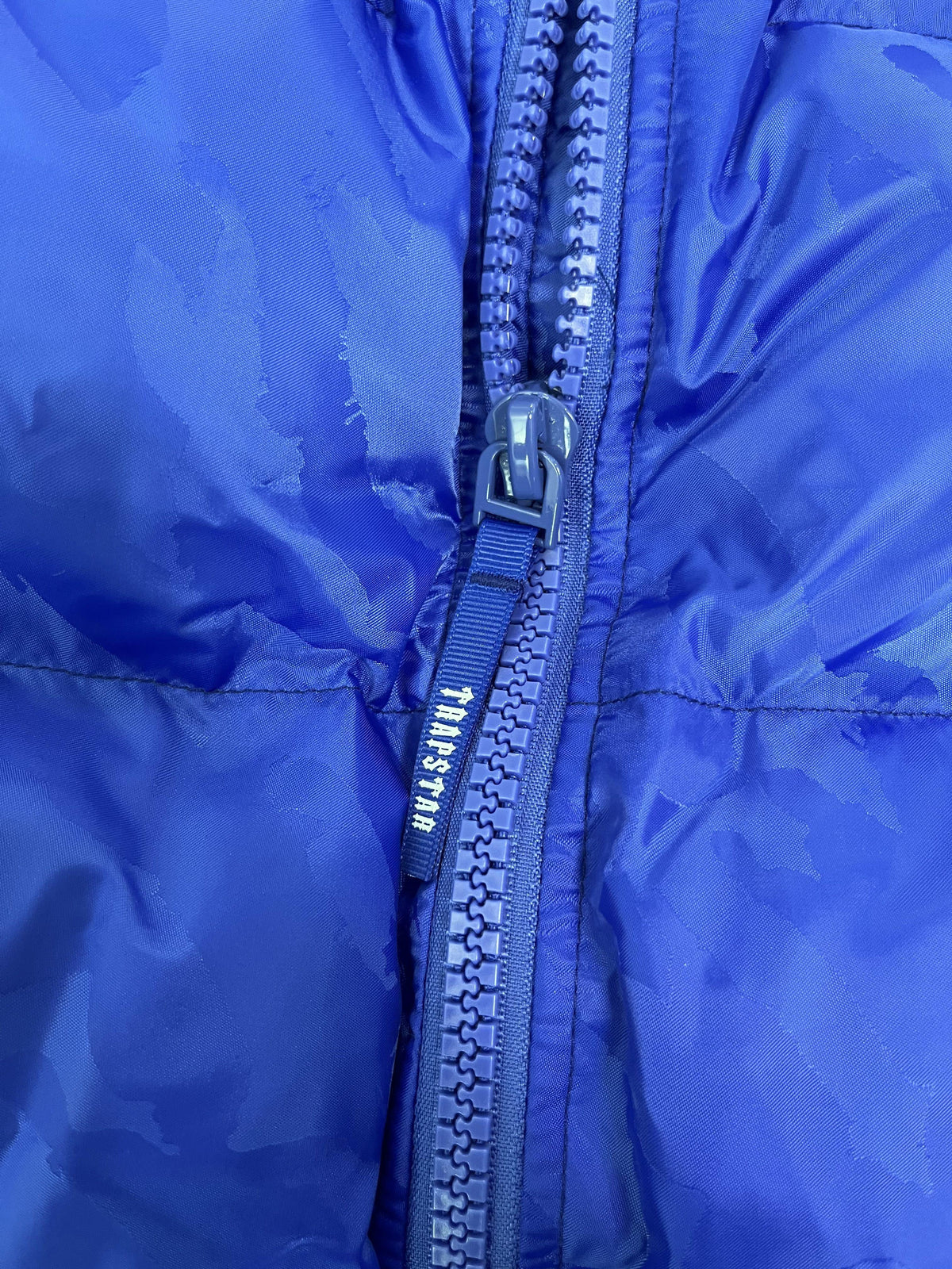 Campera Trapstar T Jacquard Puffer Azul