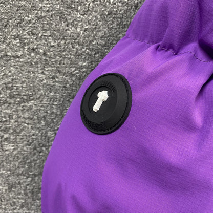 Campera Trapstar X Awful Lot Of Cough Syrup Puffer Violeta